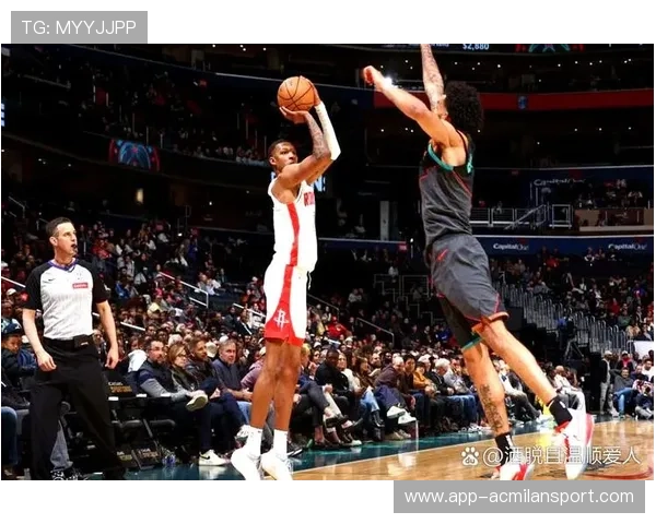 火箭再遭背靠背失利，年轻阵容与主帅考验加剧